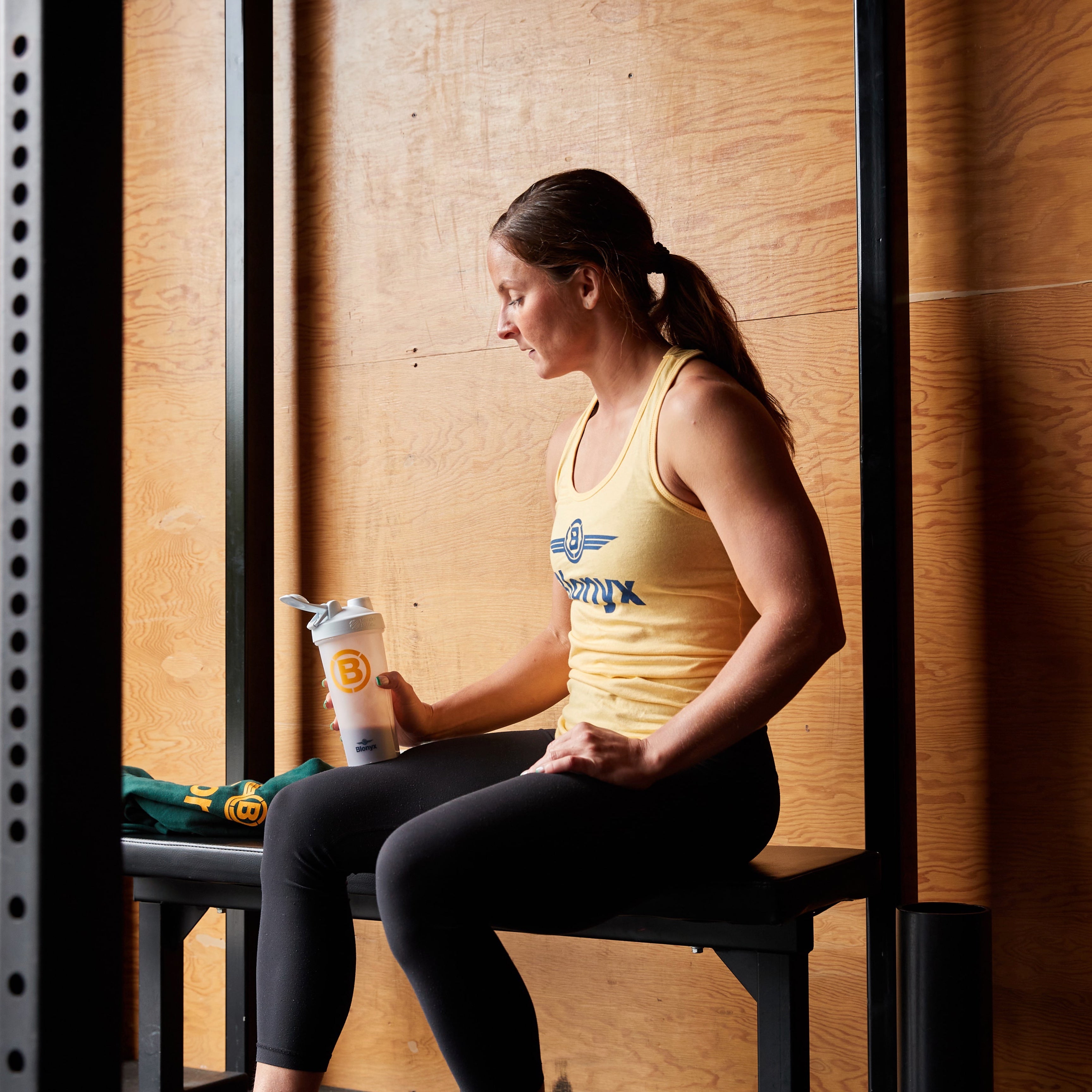 Hybrid athlete Blonyx Egg White Protein Isolate after a training session