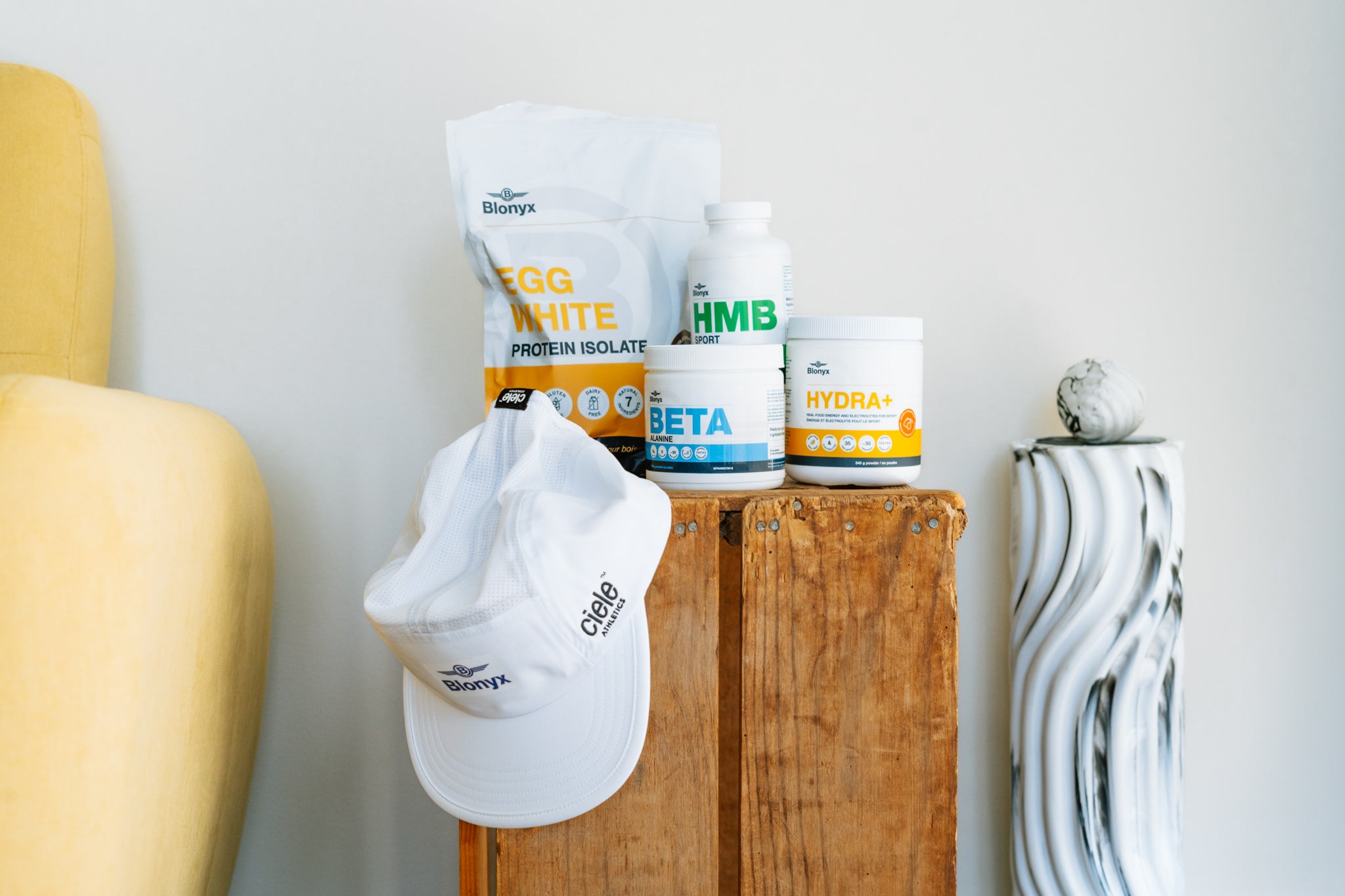 The Blonyx Endurance Bundle and Egg White Protein Isolate on a pedestal. 