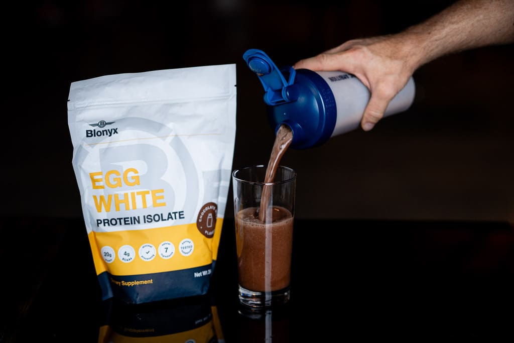 Pouring Blonyx Egg White Protein Isolate
